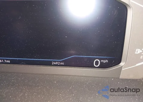 2024 Volkswagen Jetta 1.5T Sel from USA, damaged, VIN 3VWGM7BU8RM082269